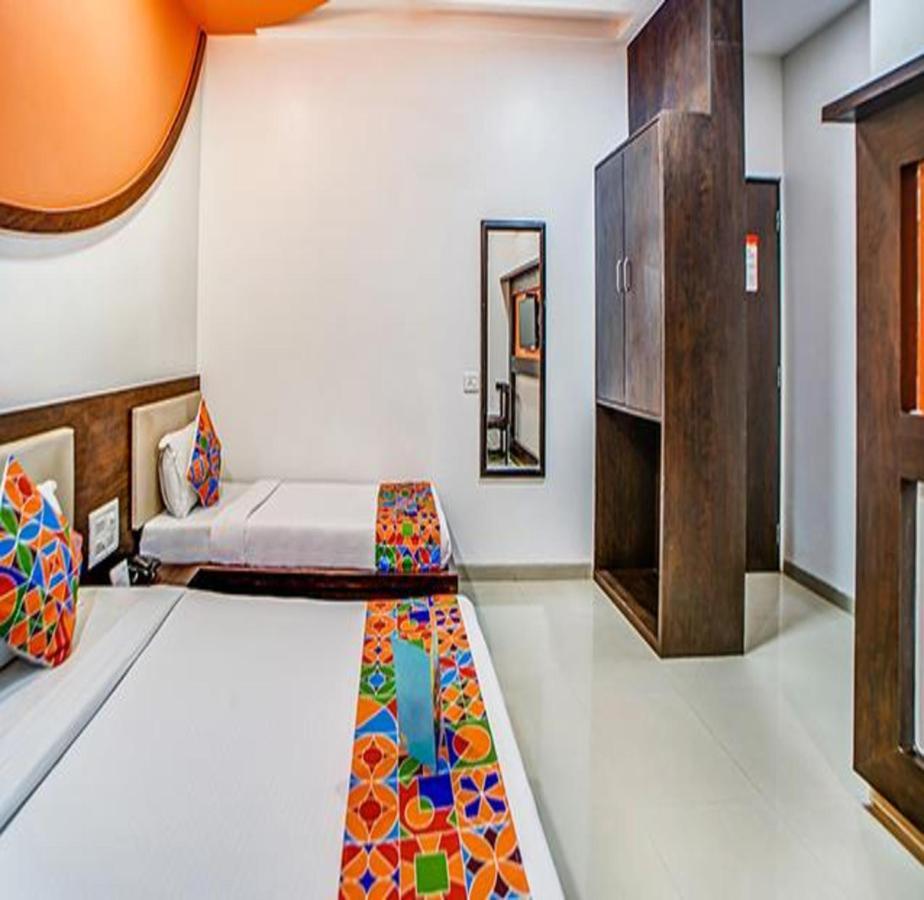 Fabhotel Glorify Palace - Nr Mumbai International Airport Kültér fotó